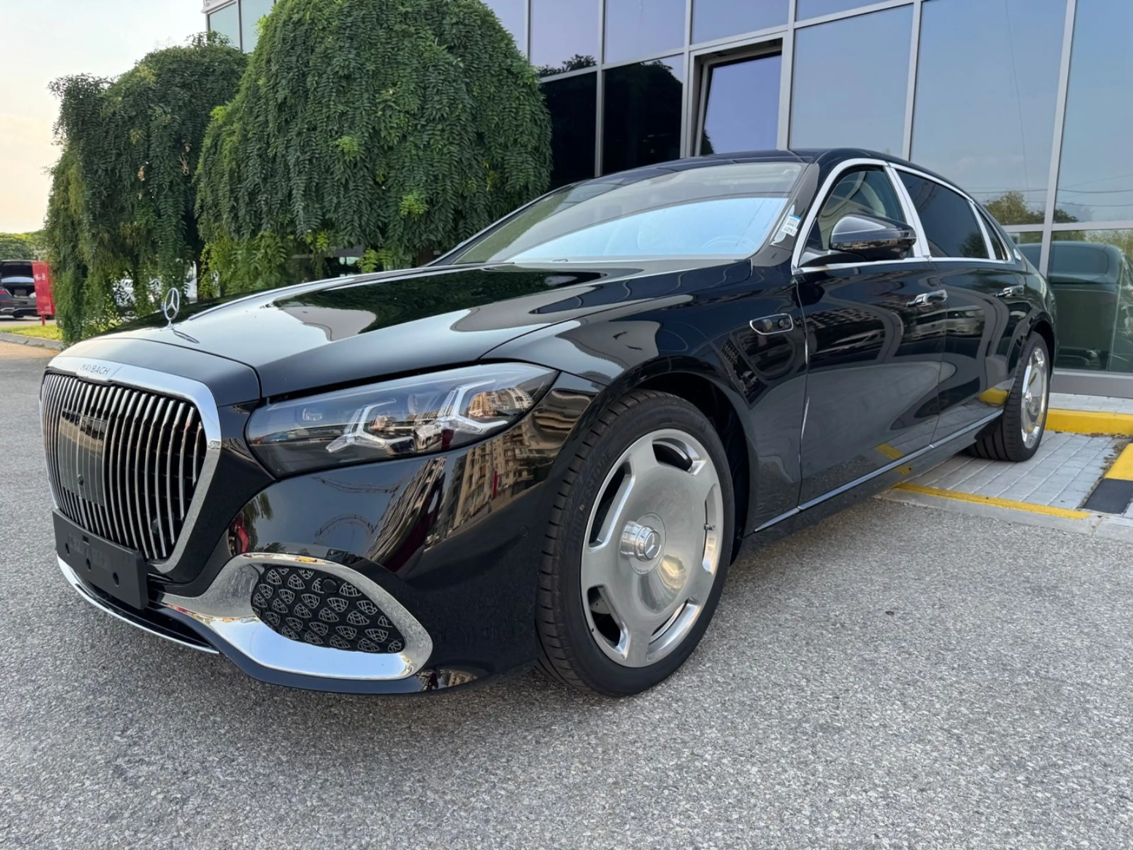 Mercedes-Benz S 580 MAYBACH|E-BODY|4D-BURMESTER|CHAMPAGNE|MY27|