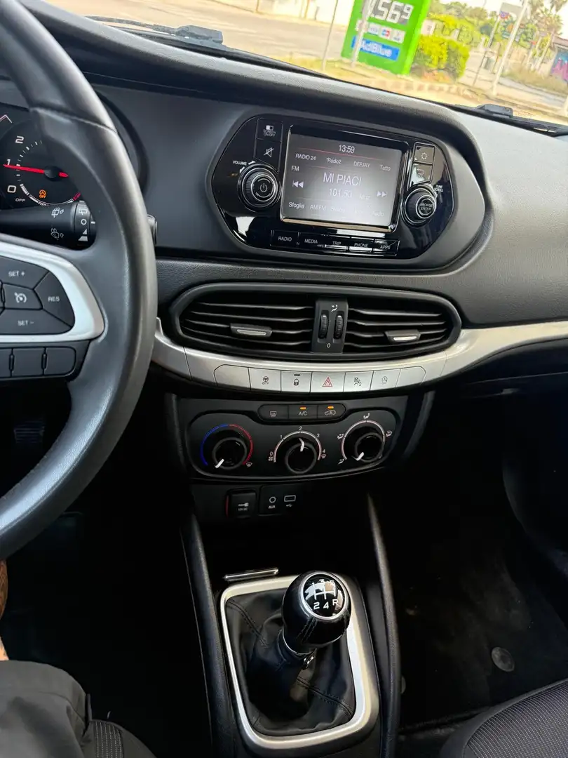 Fiat Tipo 5p 1.3 mjt Pop s&s 95cv - 2