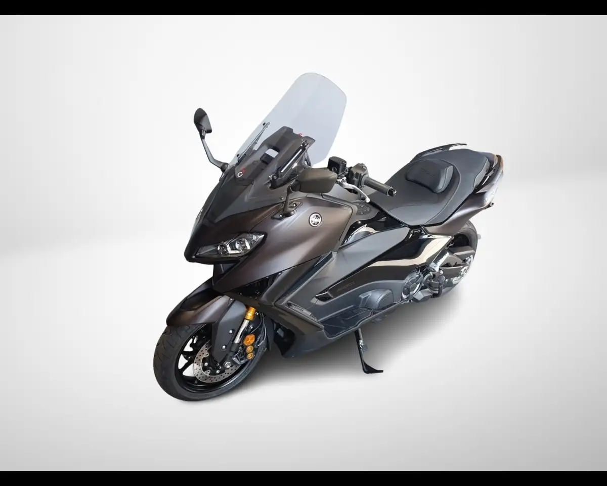 Yamaha Tmax 560