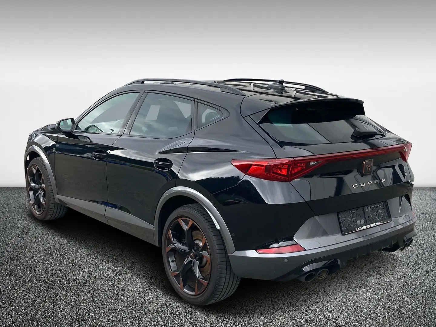 CUPRA Formentor TRIBE VZ 2.0 TSI DSG 4Drive Schwarz - 2