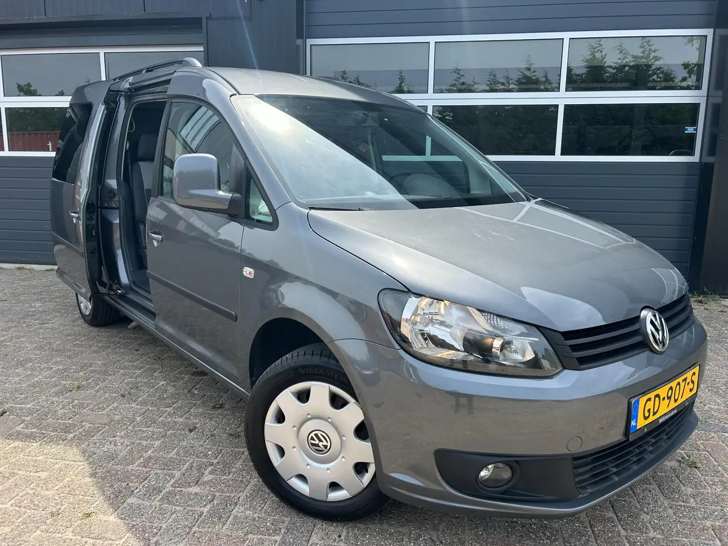 Volkswagen Caddy Maxi 1.2 TSI|Airco|Rolstoelhelling! Grijs - 2