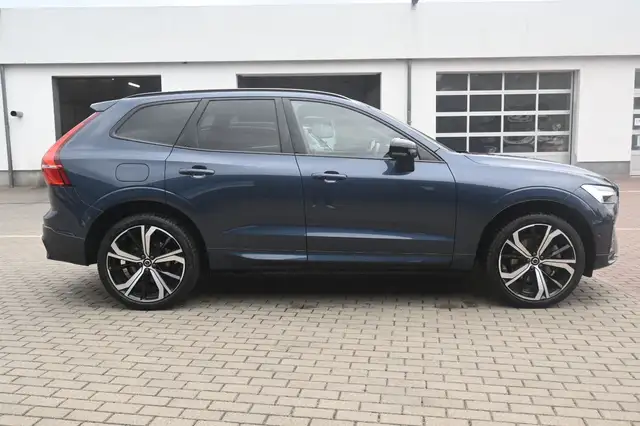 Volvo XC60 view 6
