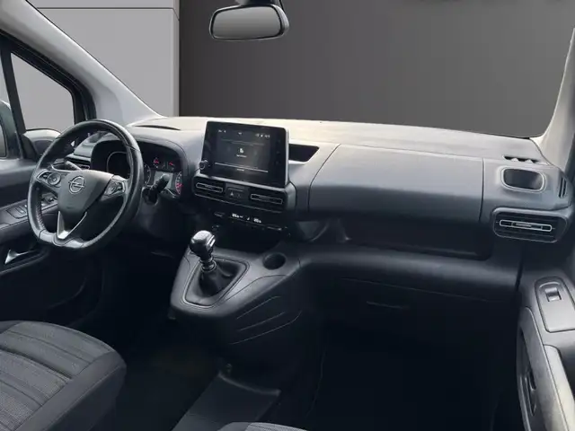 Opel Combo view 2