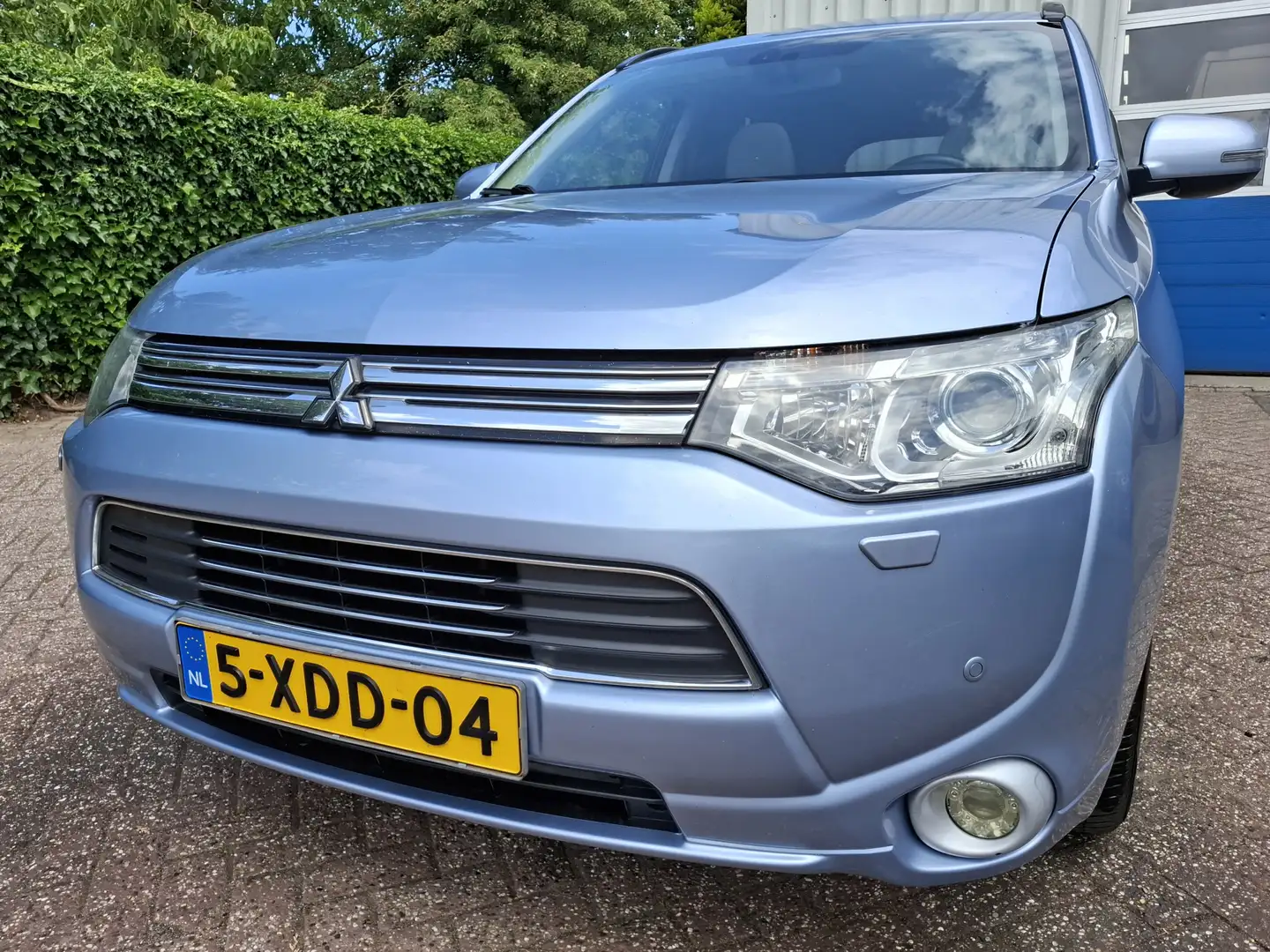 Mitsubishi Outlander 2.0 PHEV Instyle LEER/ZONNEDAK/PDC/CLIMAT/CRUISE/N Blauw - 2
