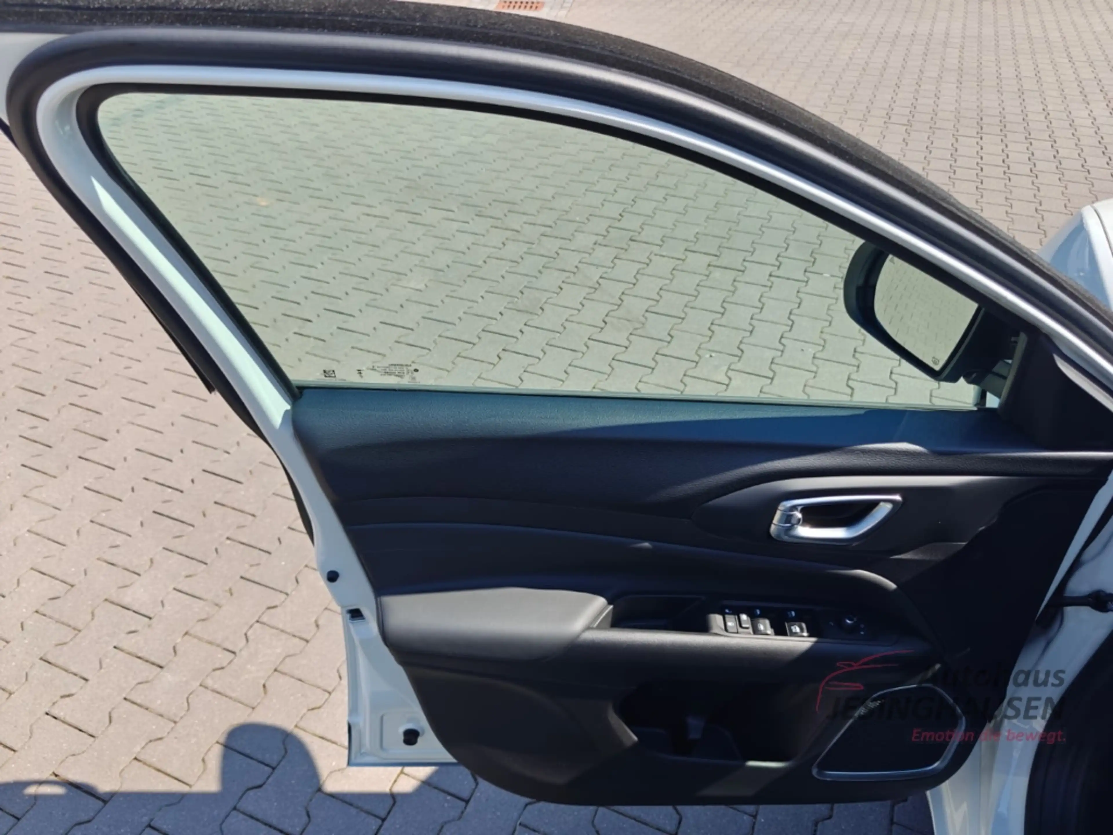 Jeep Compass e-Hybrid+WinterP.+LED+ Apple CarPlay+Android Auto+ — photo 13