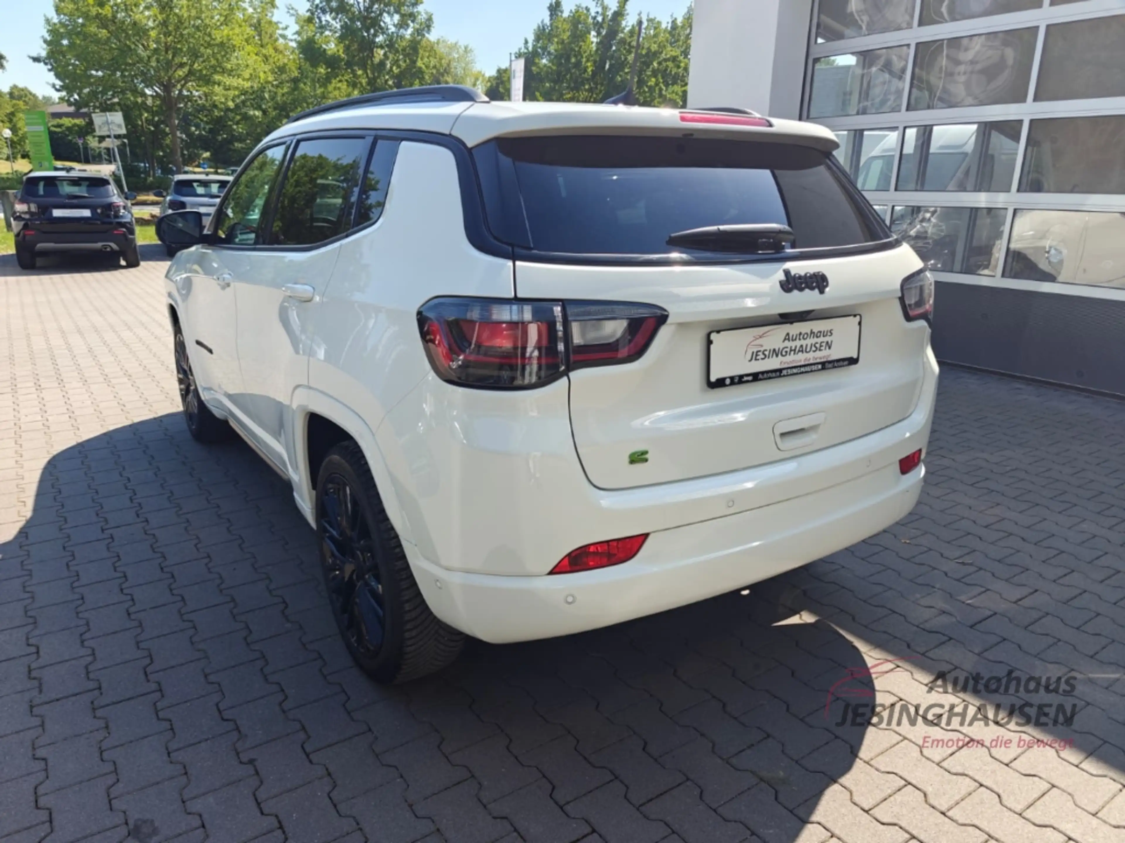 Jeep Compass e-Hybrid+WinterP.+LED+ Apple CarPlay+Android Auto+ — photo 9