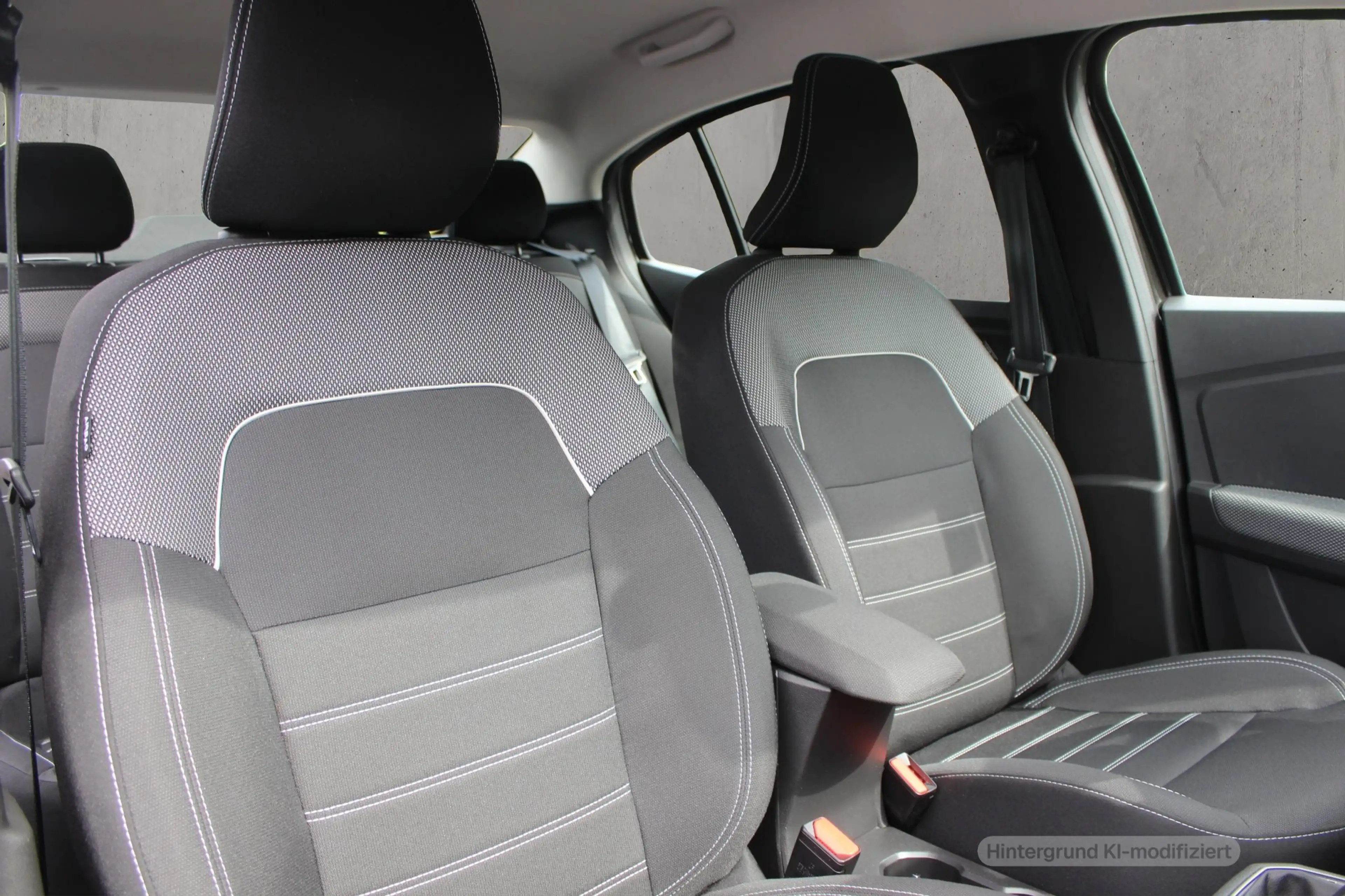 Dacia Logan — photo 11