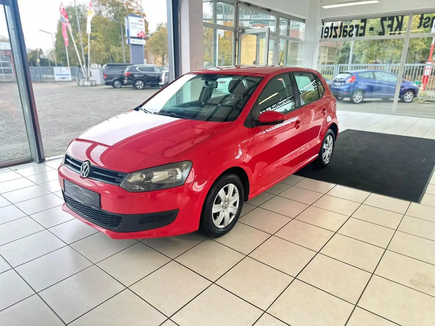 Volkswagen Polo Trendline Rot - 2