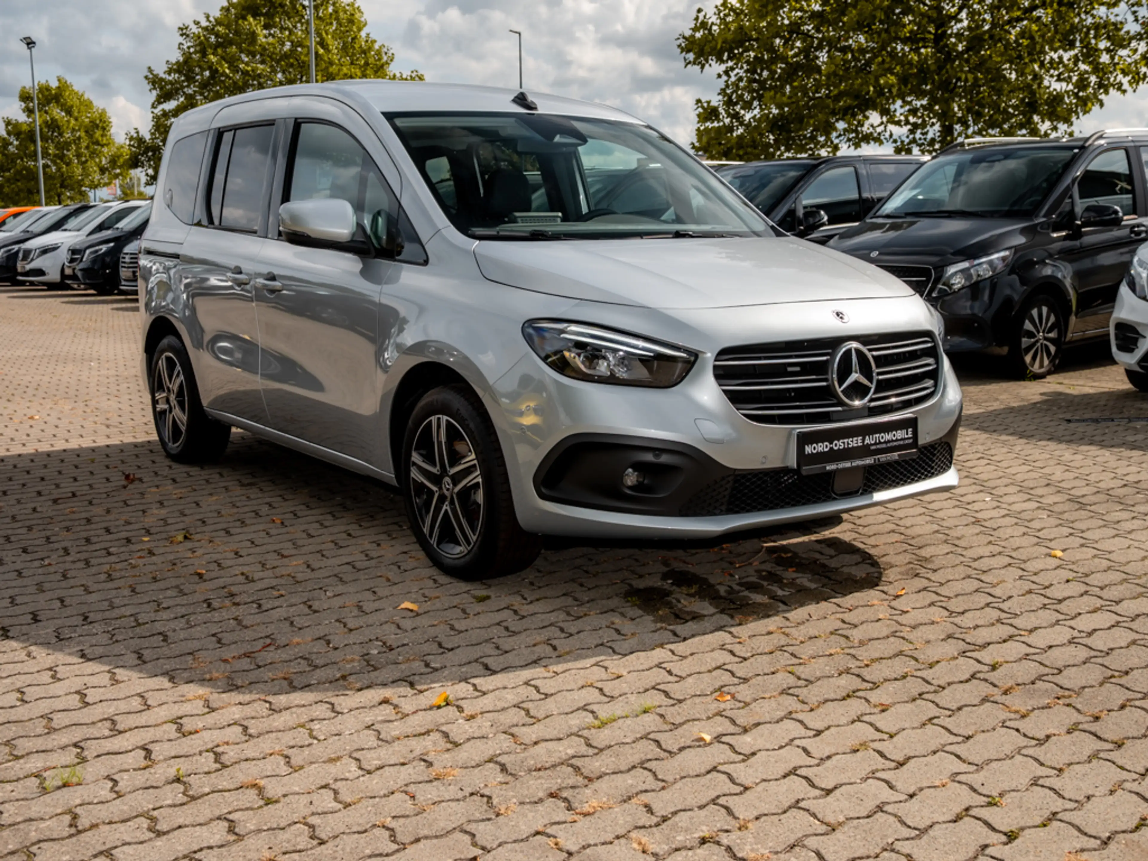 Mercedes-Benz T-Class T 180 PROGRESSIVE 5 SITZE 7G-TRONIC MBUX KAMERA — photo 5