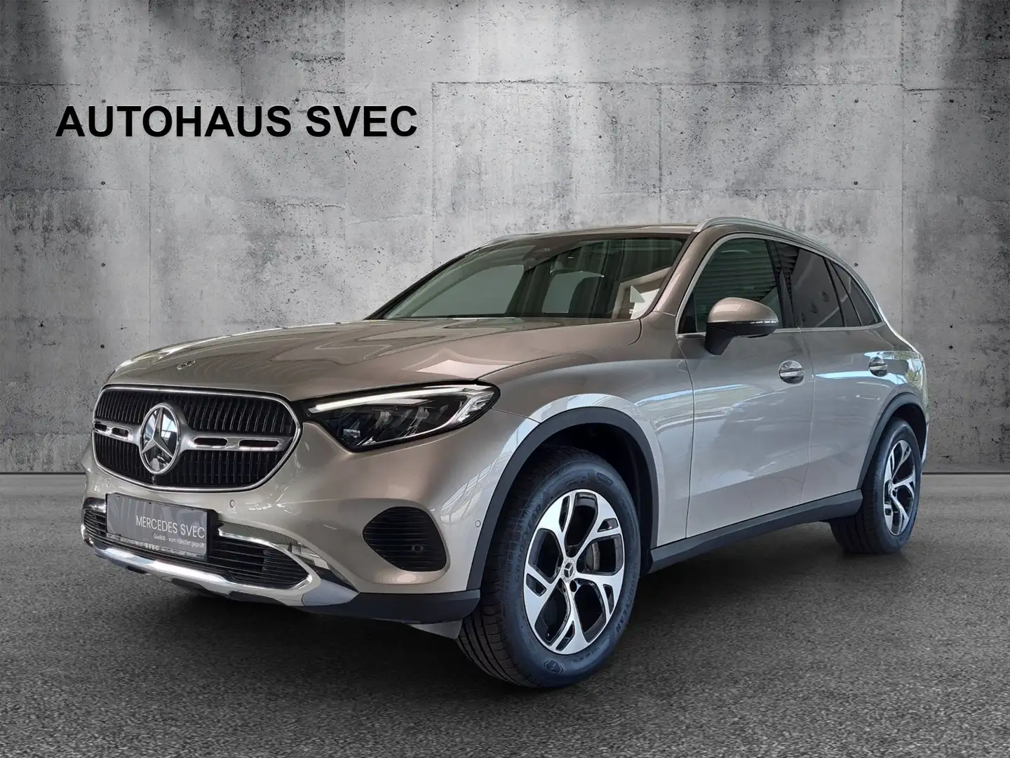 Mercedes-Benz GLC 300 de 4MATIC MBUX Navi RKam PTS Shz LED Silber - 1