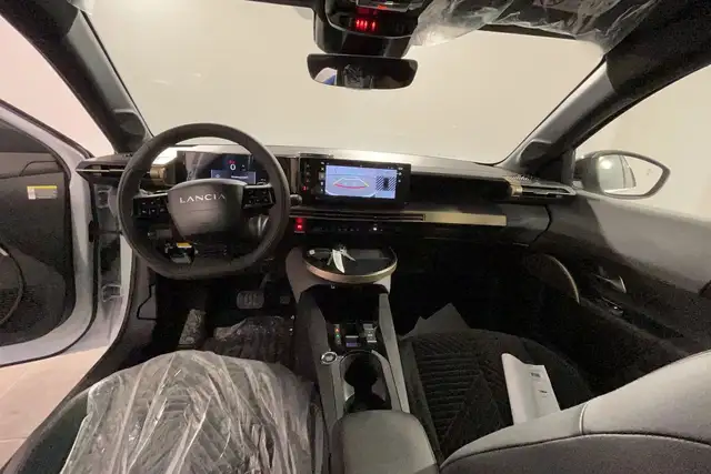 Lancia Y view 11