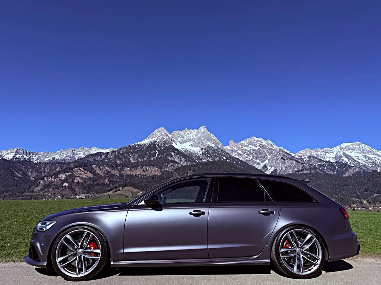 Audi RS6 Avant 4,0TFSI V8, AHK, ARBÖ-Pickerl & Bremsen NEU. Grau - 1