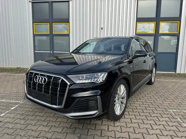 Audi Q7 55 TFSI e quattro S line*SPORTPLUS*MATRIX LED*AHK*