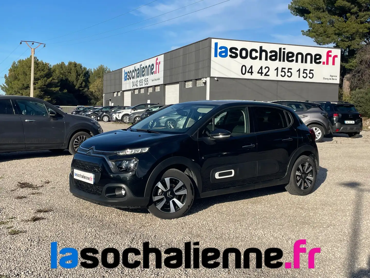 Citroen C3 PureTech 110 ch BVM6 Max + caméra recul + clé mains-libres + gps + peinture métallisée Noir - 1