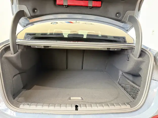 BMW 2 Series view 10