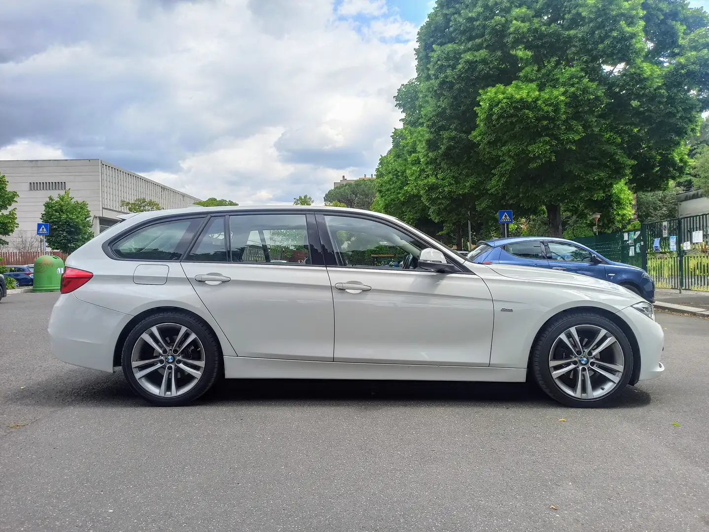 BMW 316 316d Touring Sport Bianco - 2
