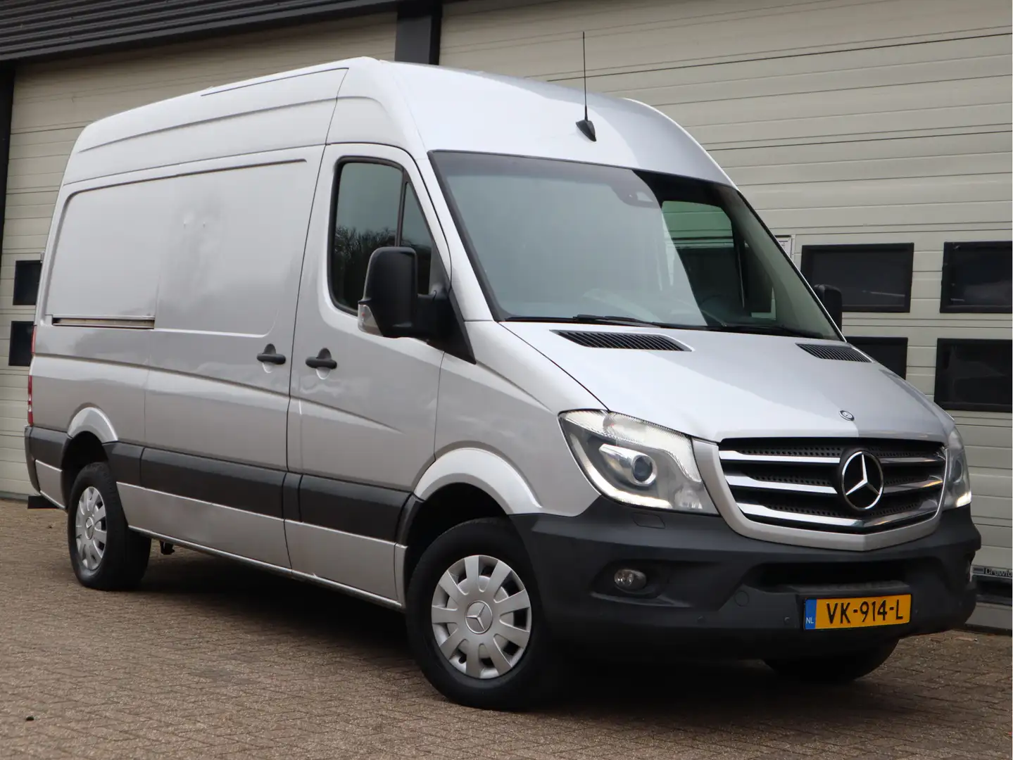 Mercedes-Benz Sprinter 316 CDI Automaat L2H2 - Trekhaak 2,8t KG - Xenon - Silber - 2