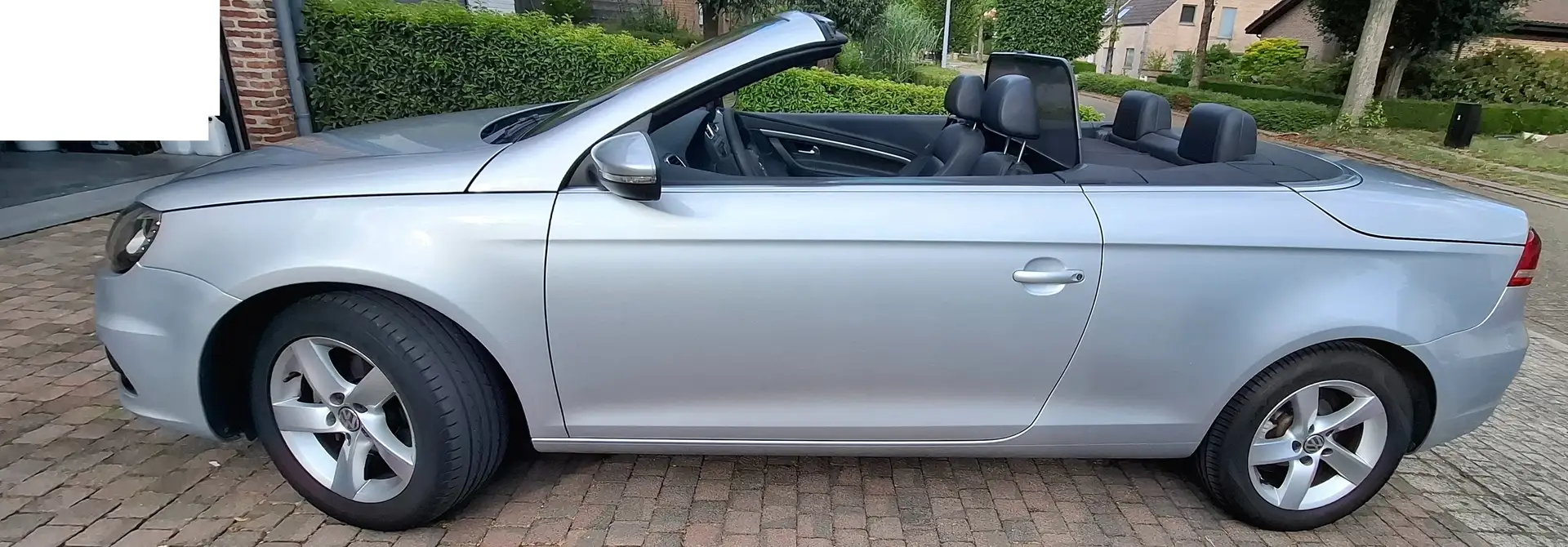 Volkswagen Eos Eos 1.4 TSI Grijs - 2