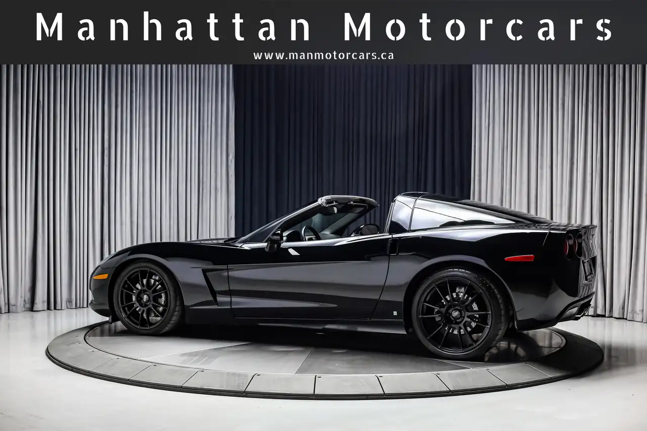 Chevrolet Corvette снимка Chevrolet Corvette