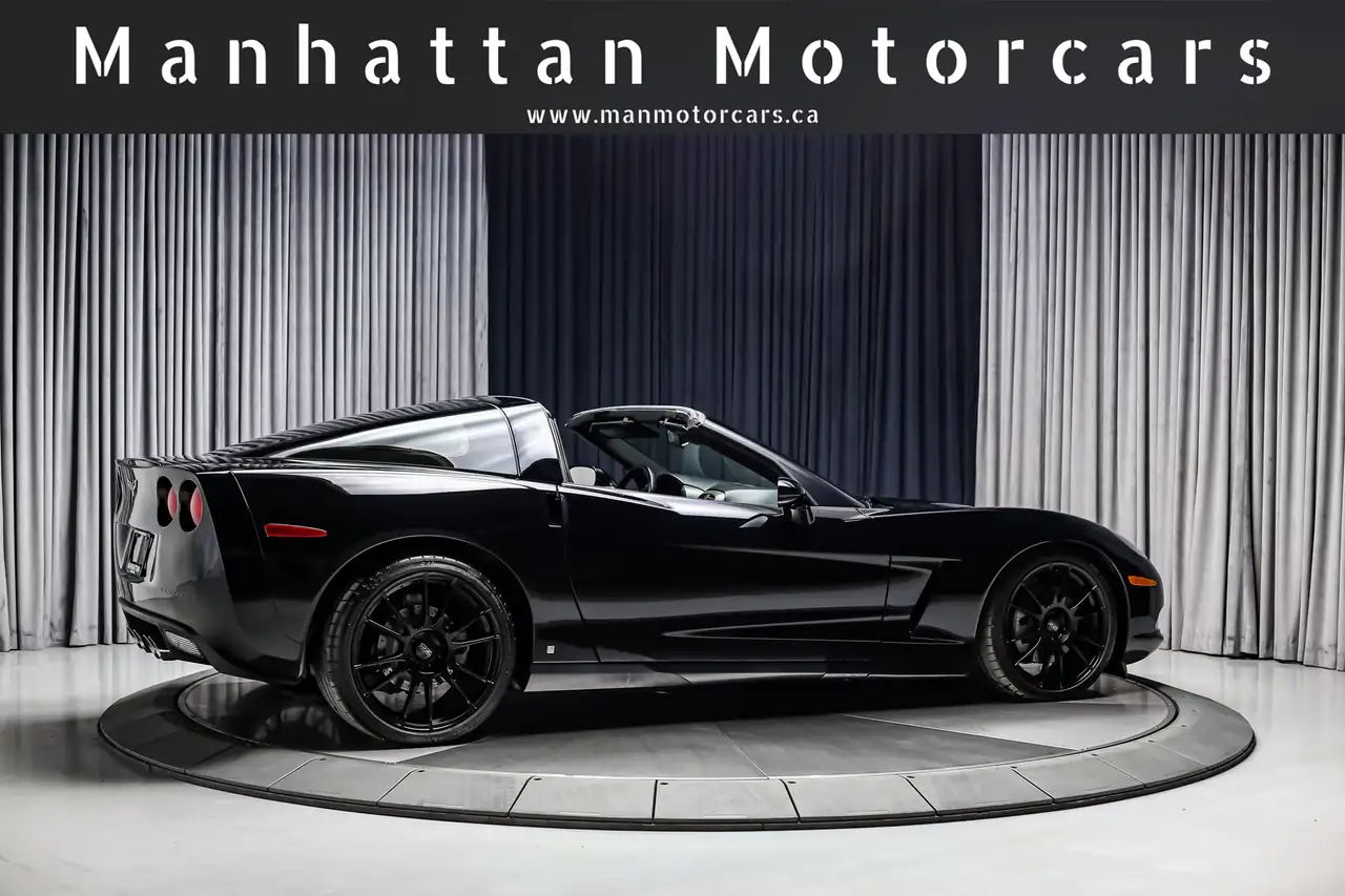 Chevrolet Corvette снимка Chevrolet Corvette