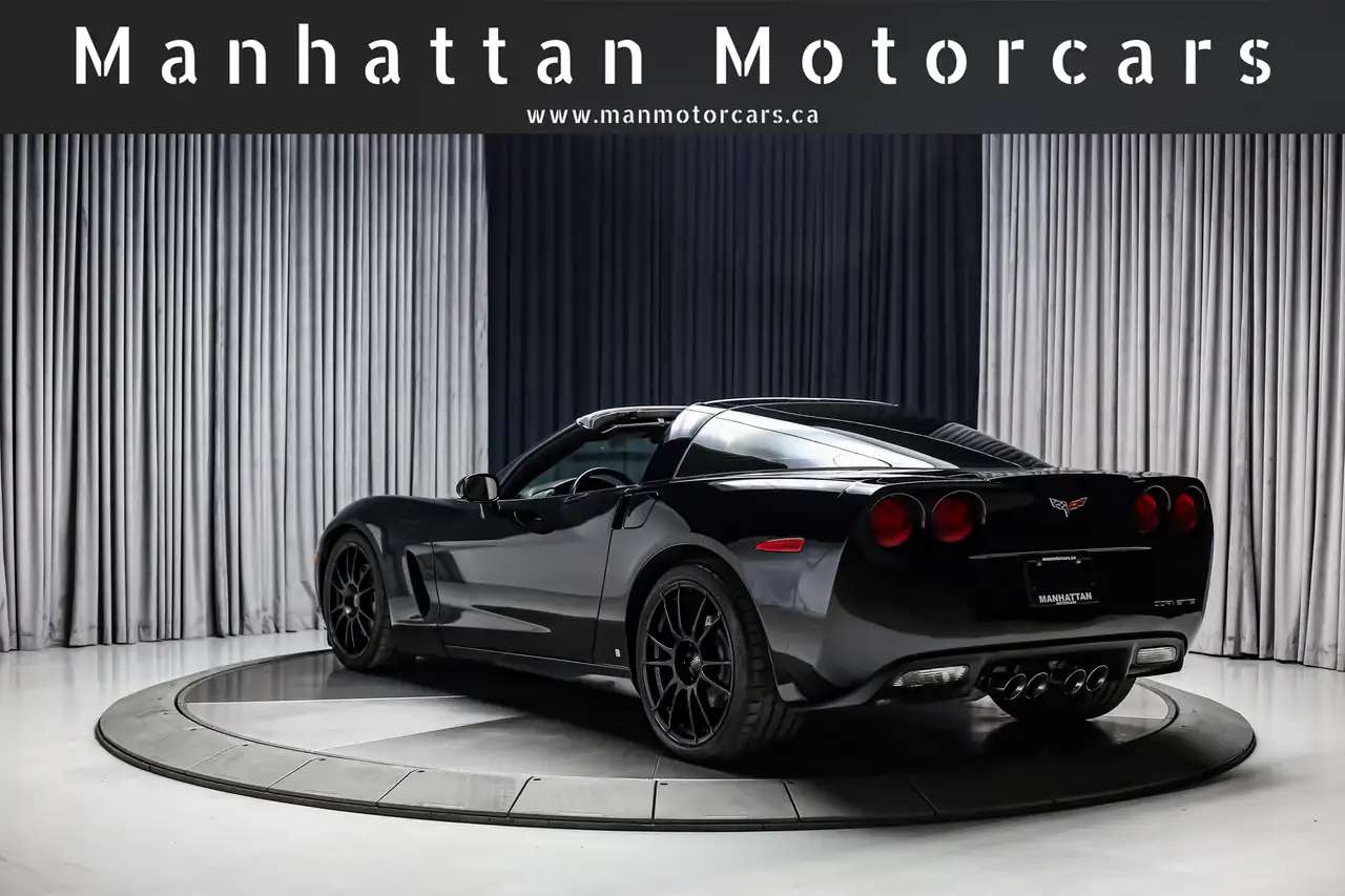 Chevrolet Corvette снимка Chevrolet Corvette