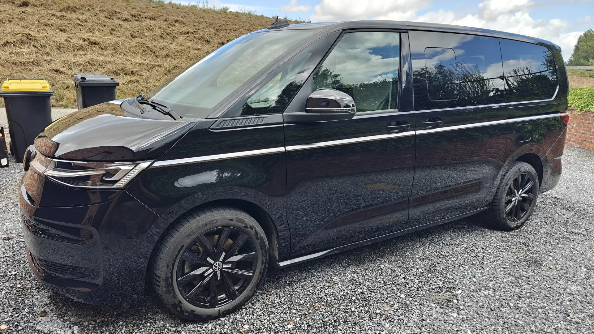 Volkswagen T7 Multivan Long e-Hybrid 1.4 TSI Style DSG (160 kW) - 1