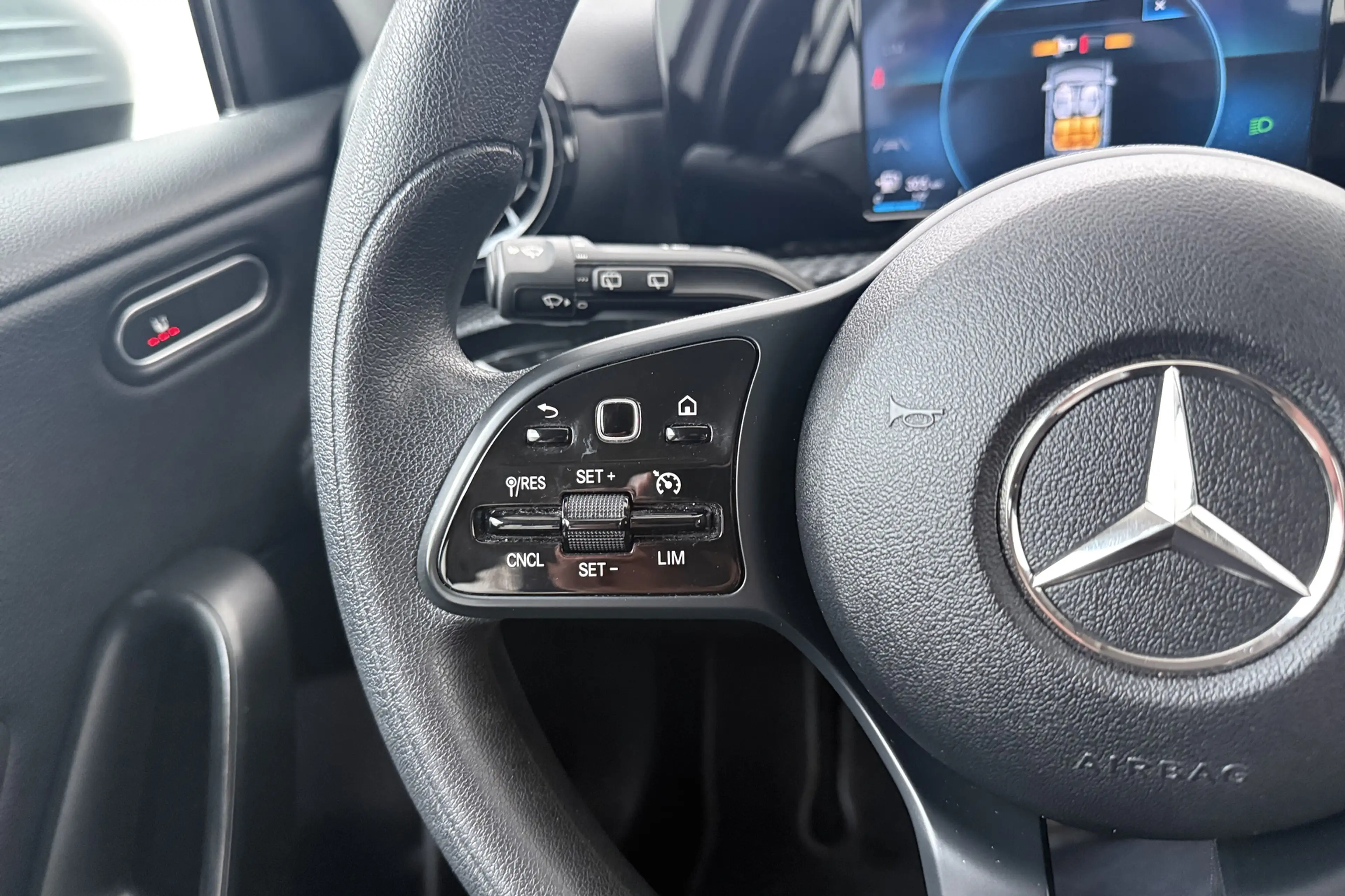 Mercedes-Benz A 200 164 PK Advantage Camera Carplay Climate Keyless — photo 17