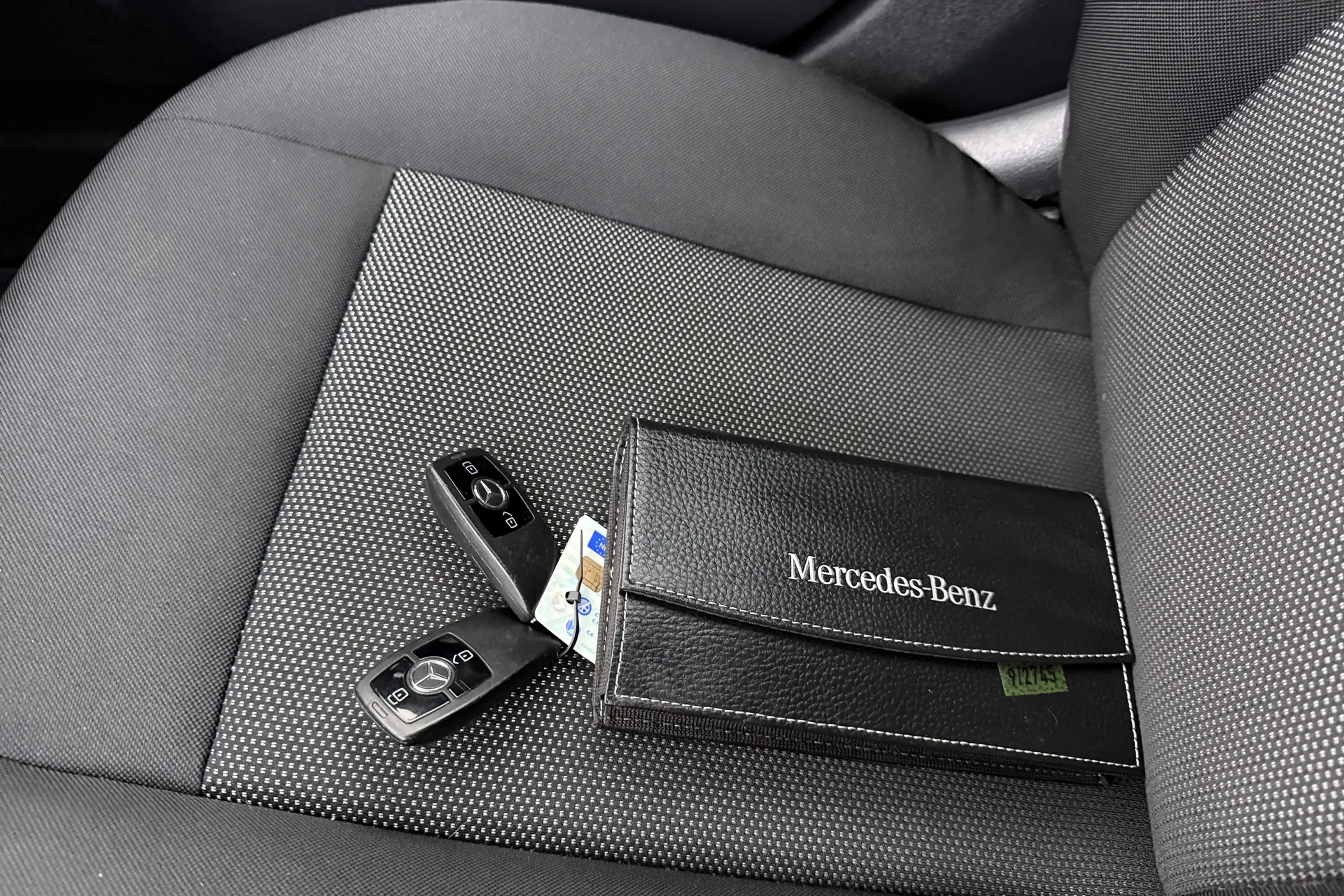 Mercedes-Benz A 200 164 PK Advantage Camera Carplay Climate Keyless — photo 27