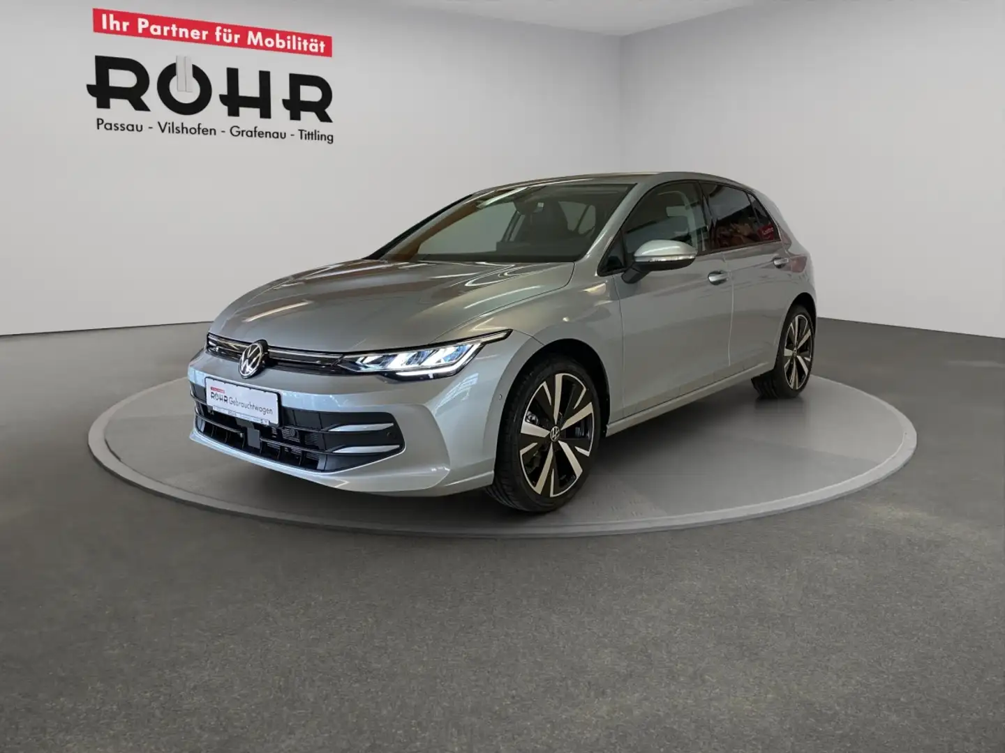 Volkswagen Golf VIII People Edition 1.5 eTSI BMT DSG (Garantie 01/ Argent - 2