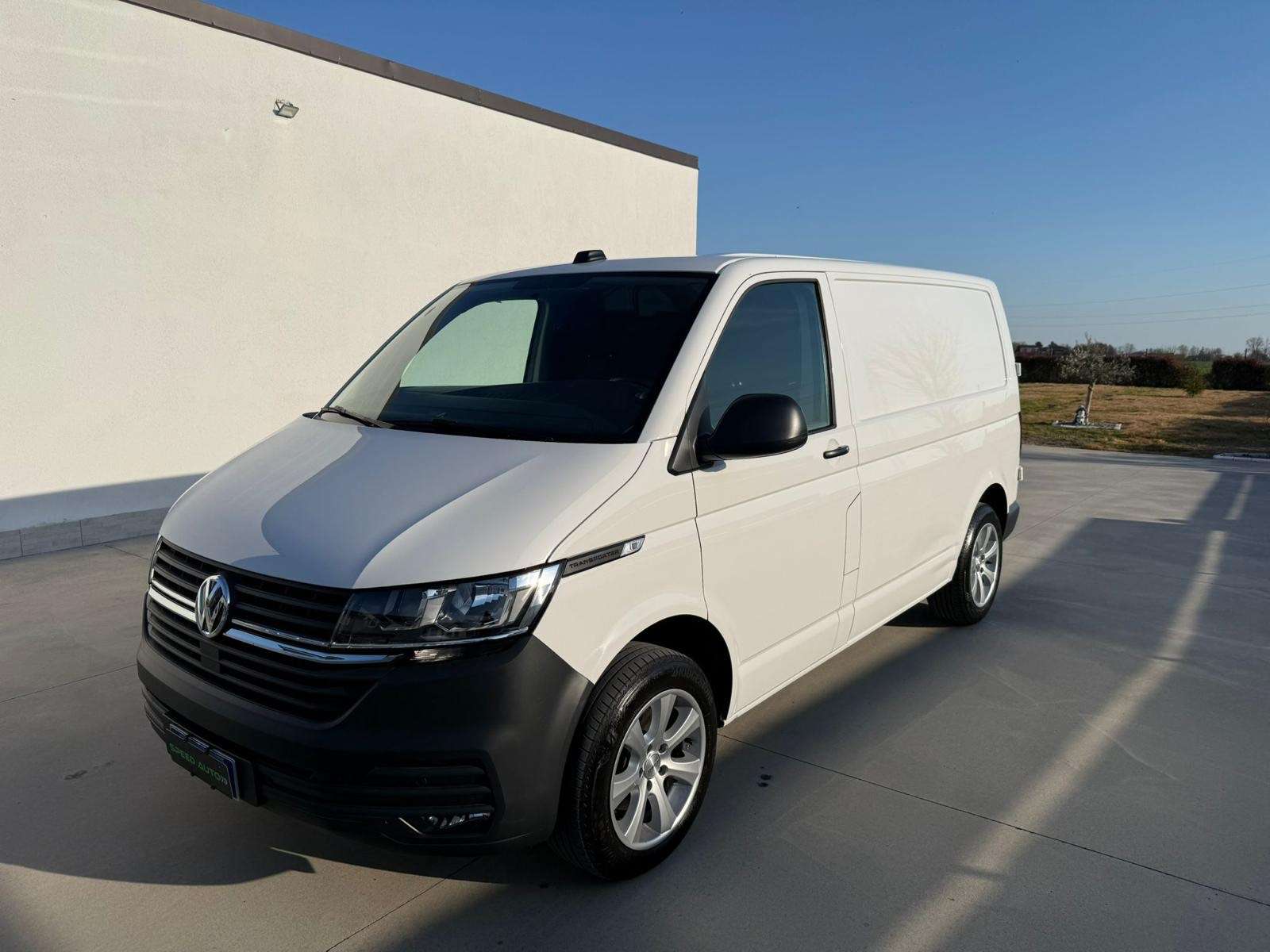 2023 Volkswagen Transporter