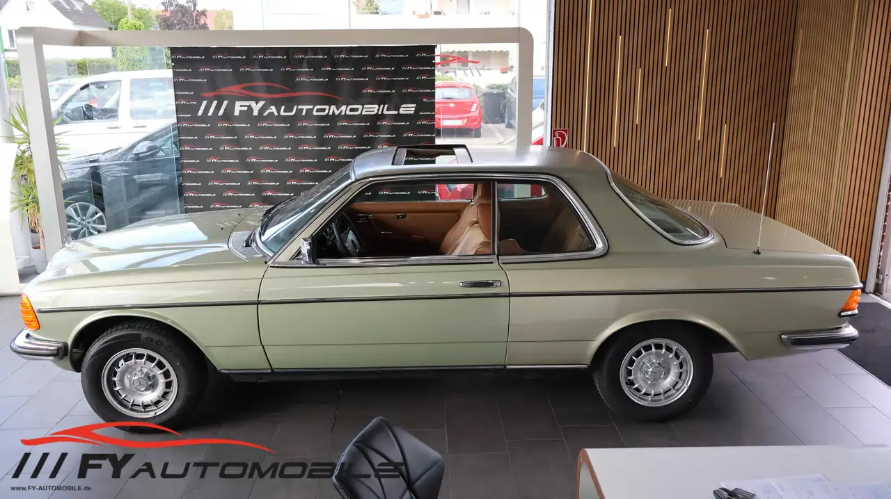 Mercedes-Benz 280, foto 2