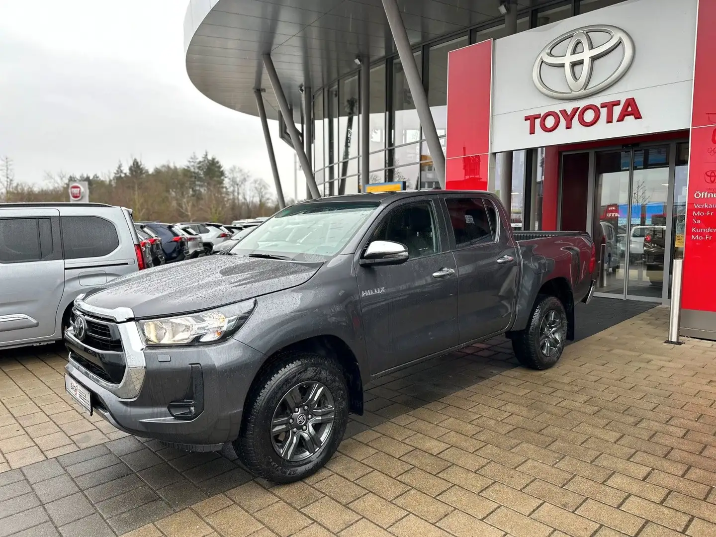Toyota Hilux Double Cab 2.4 Comfort Automatik, AHK Szürke - 2