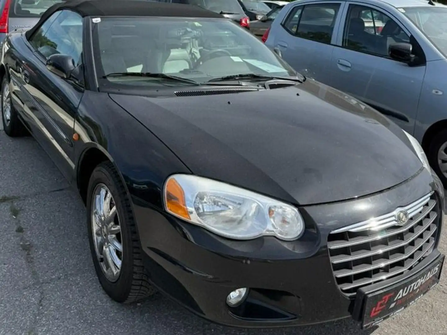 Chrysler Sebring Sebring Cabrio 2,7 LX Limited Aut. Limited Schwarz - 2