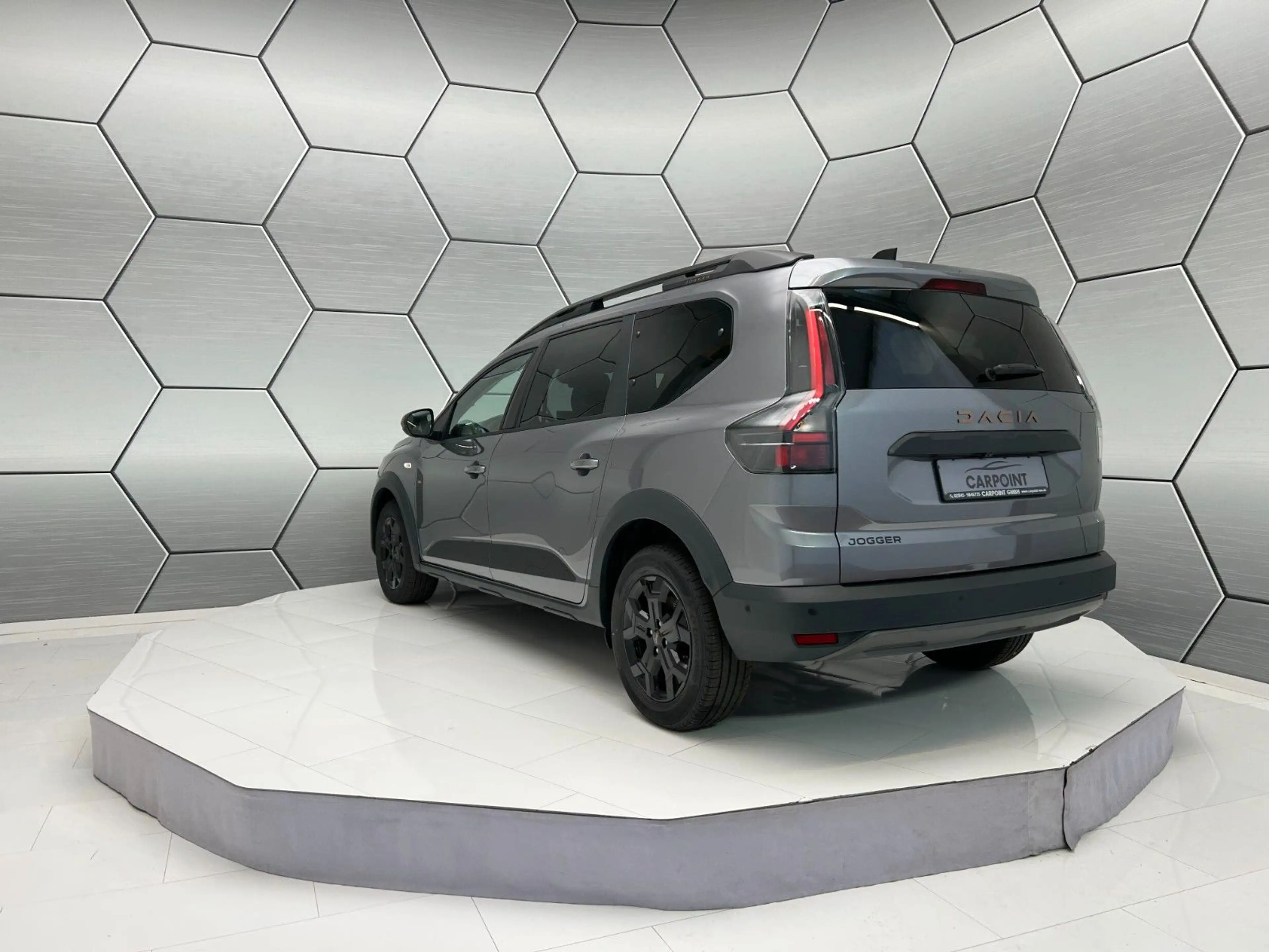 Dacia Jogger Extreme Eco-G 120 7-Sitzer Winter/Driving — photo 4