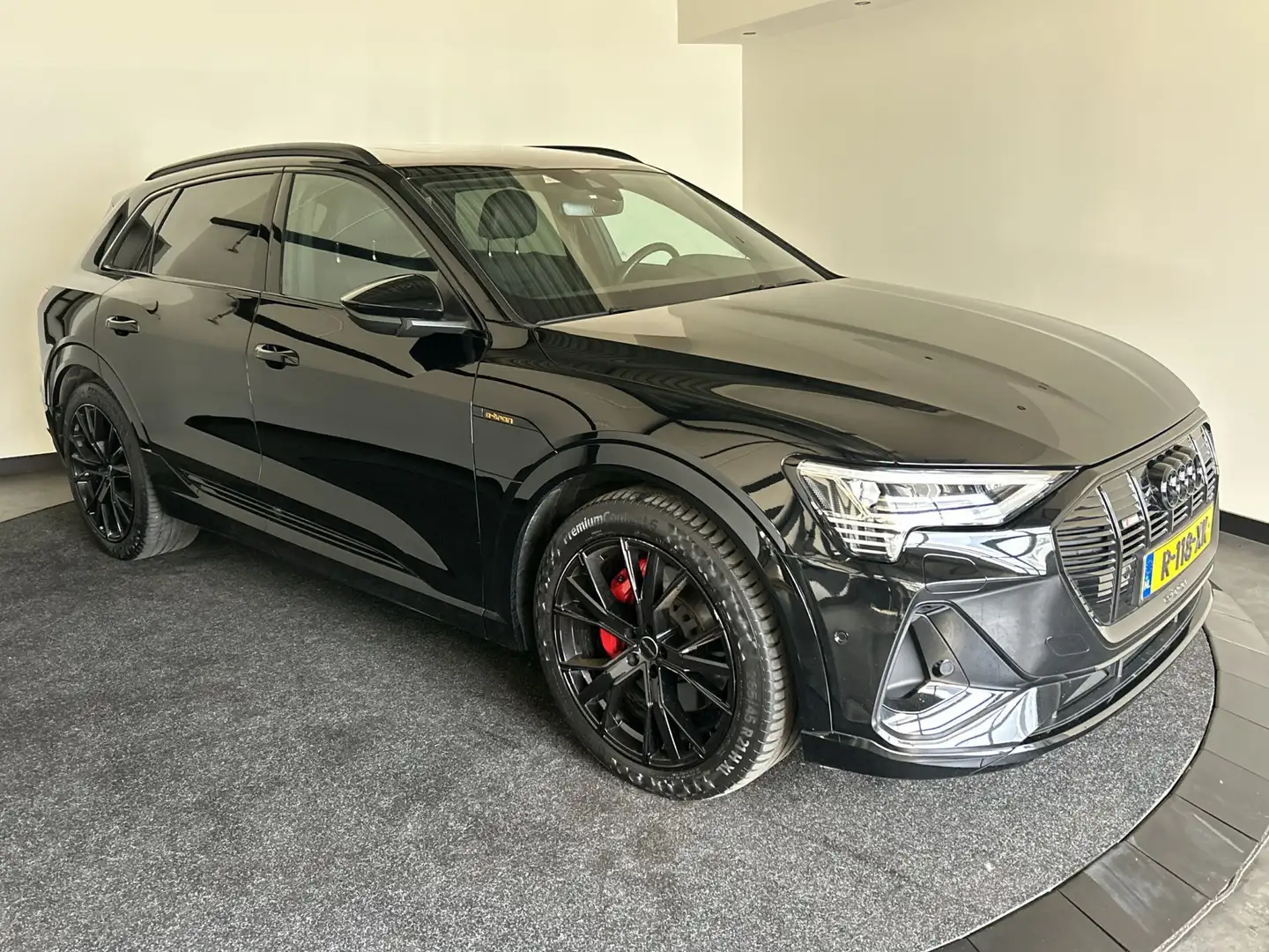 Audi e-tron 55 quattro S edition 95 kWh | Black on Black! | Ac Zwart - 1