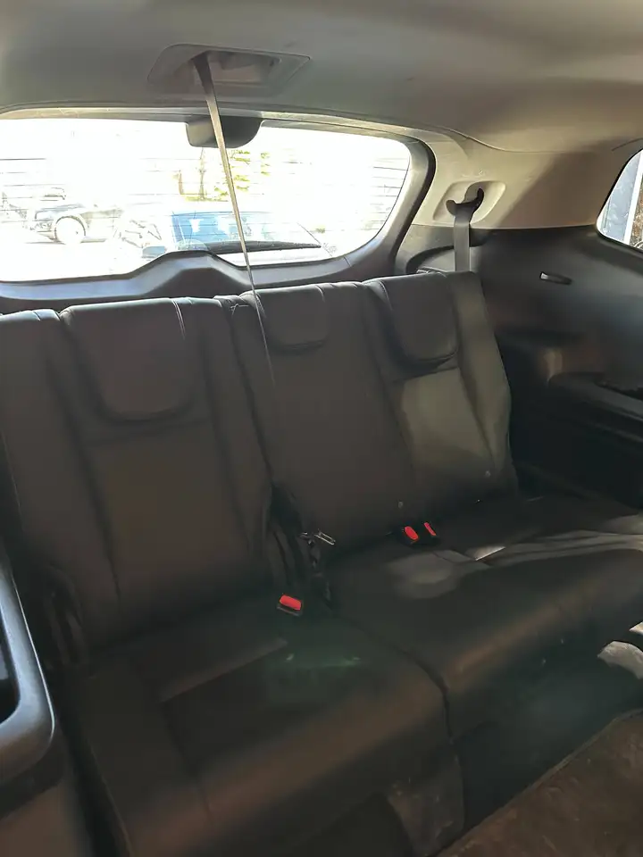 Subaru Ascent снимка Subaru Ascent