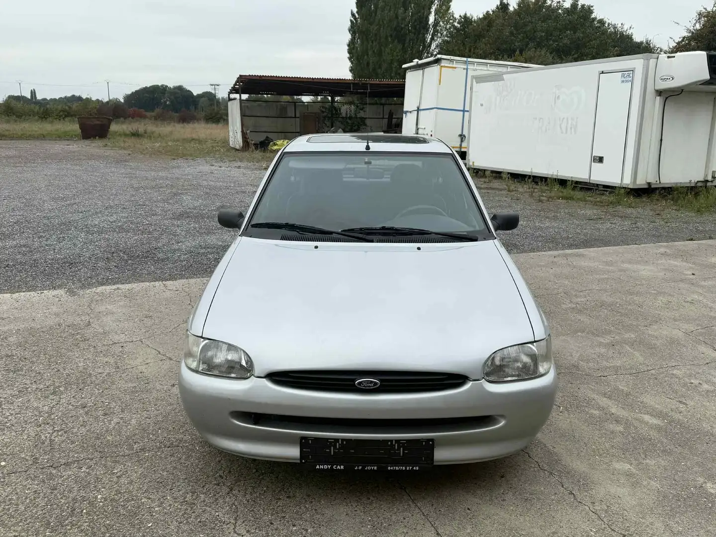 Ford Escort 1.4i CLX ** TRES BON ETAT ** A VOIR ** Argent - 2