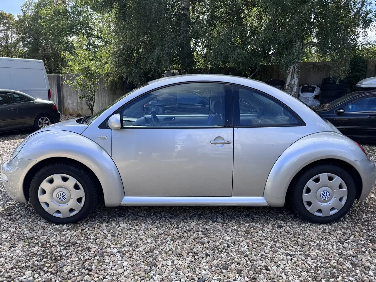 Volkswagen New Beetle 1.6 en vogue – Klima, 1. HAND, nur 80.0, foto 9