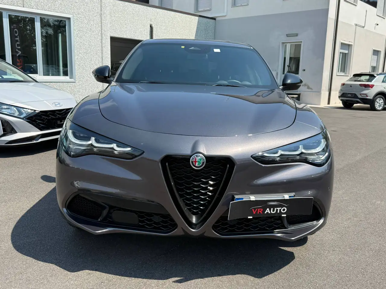 Alfa Romeo Stelvio 2025
