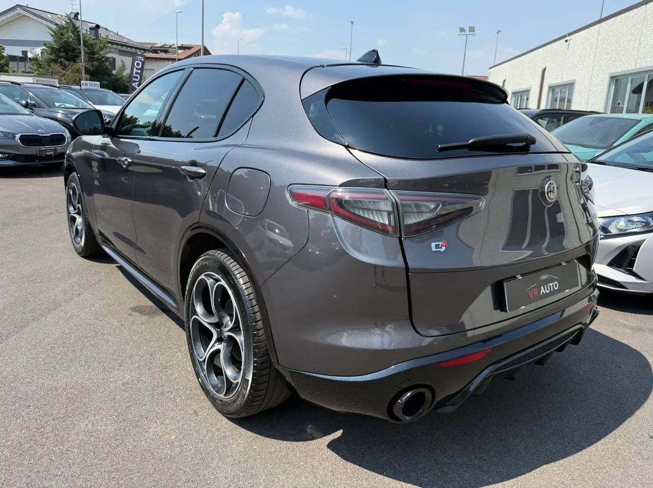 Alfa Romeo Stelvio 2025