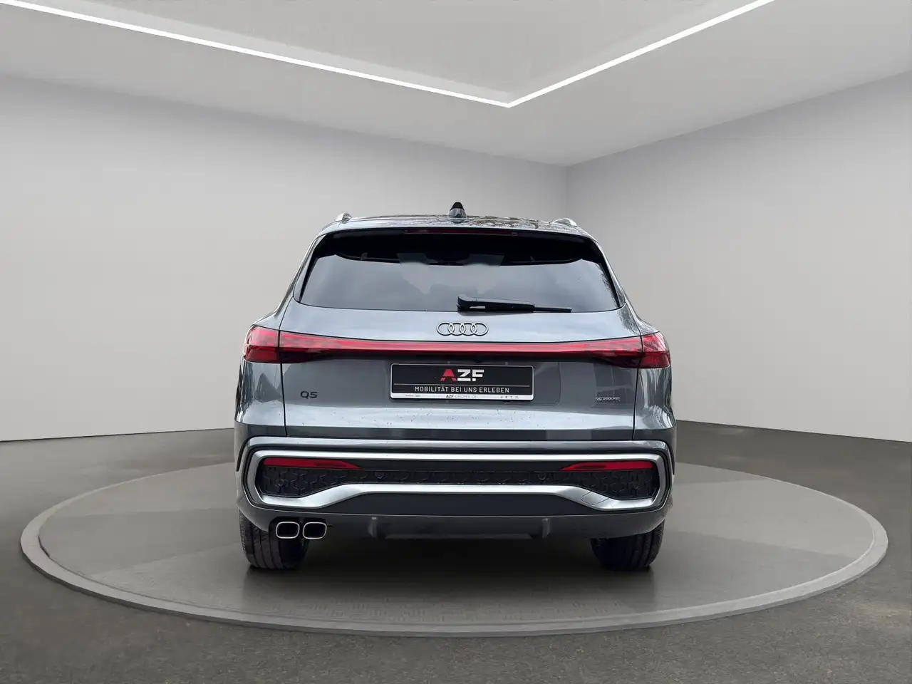 Audi Q5 SUV TDI quattro S tronic+S LINE+AHK 7