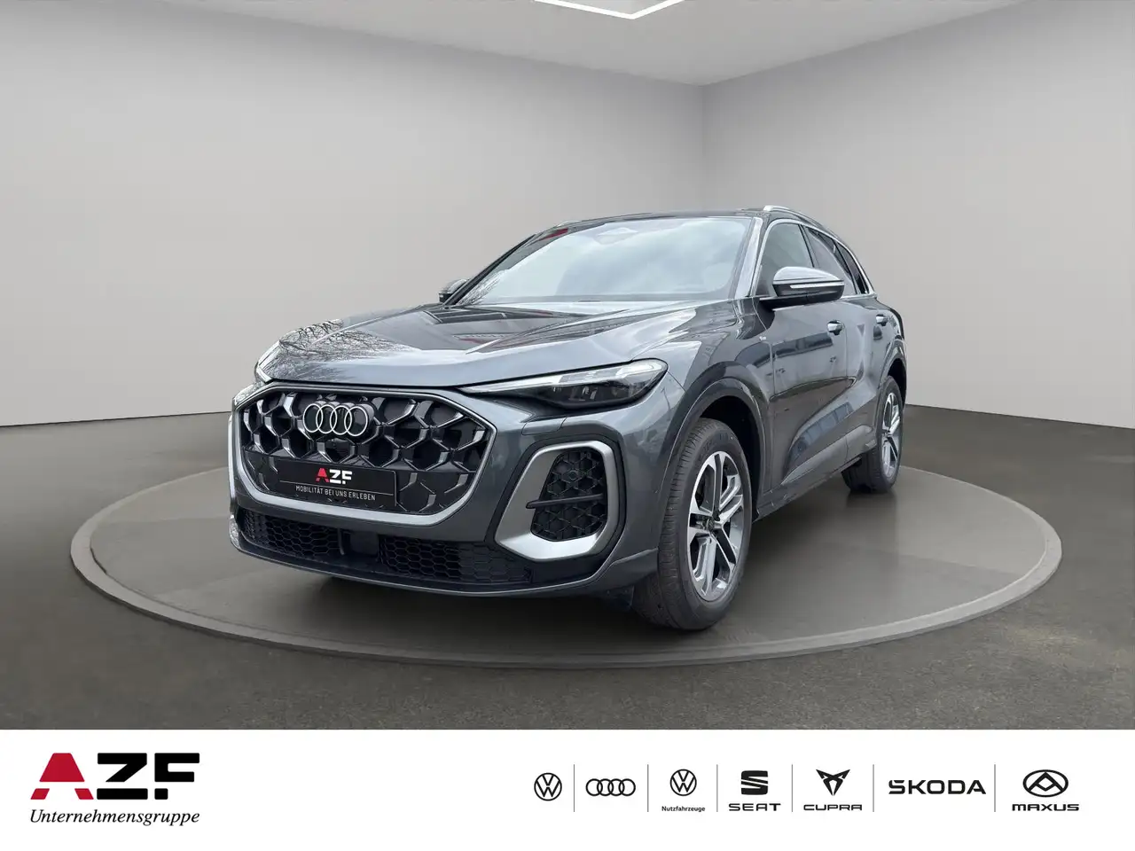 Audi Q5 SUV TDI quattro S tronic+S LINE+AHK