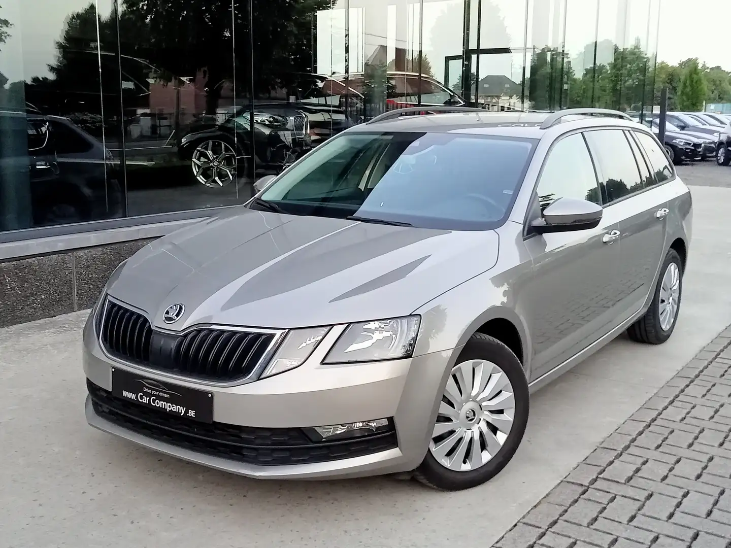 Skoda Octavia Octavia Combi 1.5 TSI DSG*AMBITION*GPS*CAMERA*ACC Beige - 2