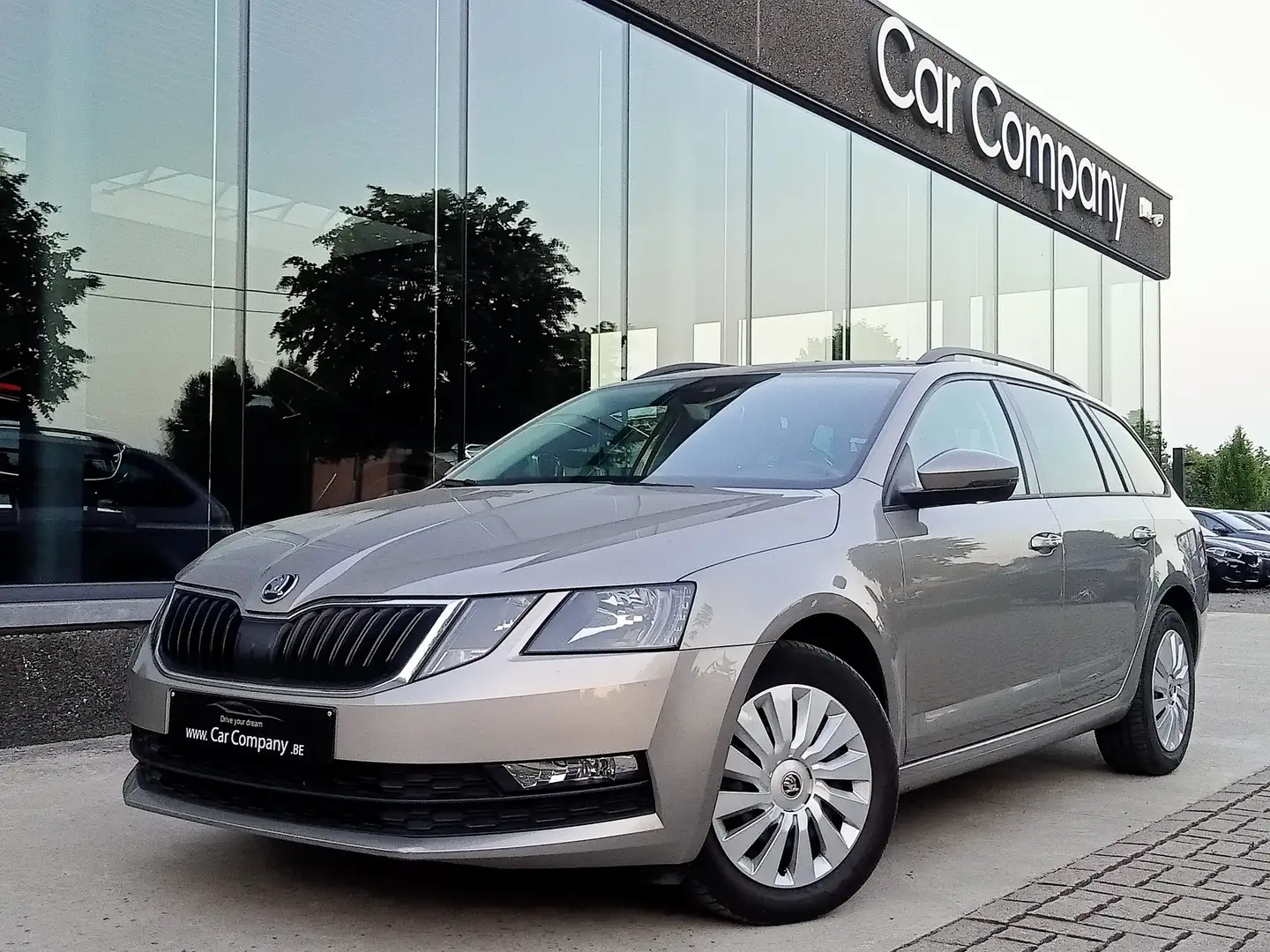 Skoda Octavia Octavia Combi 1.5 TSI DSG*AMBITION*GPS*CAMERA*ACC Beige - 1