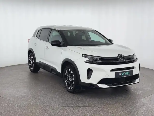 Citroen C5 Aircross view 3