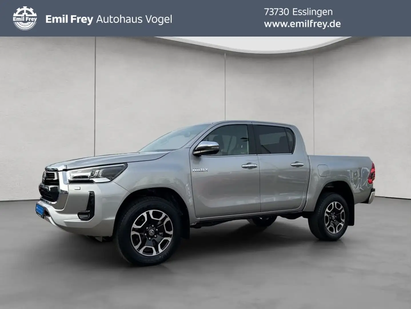 Toyota Hilux HiLux 4x4 MHEV Autm. Executive 150 kW Silber - 1