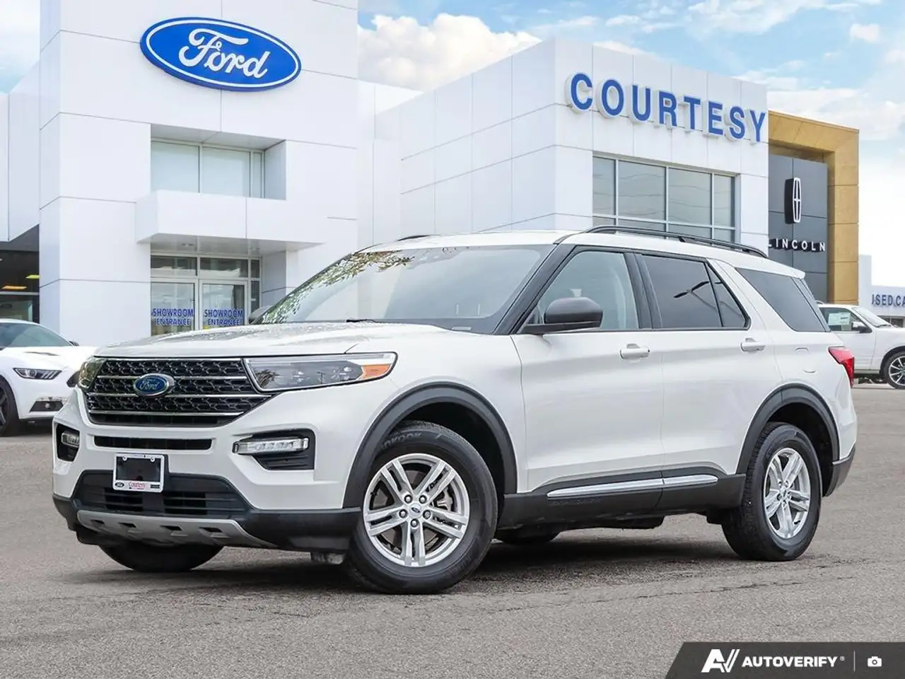 2023 Ford Explorer