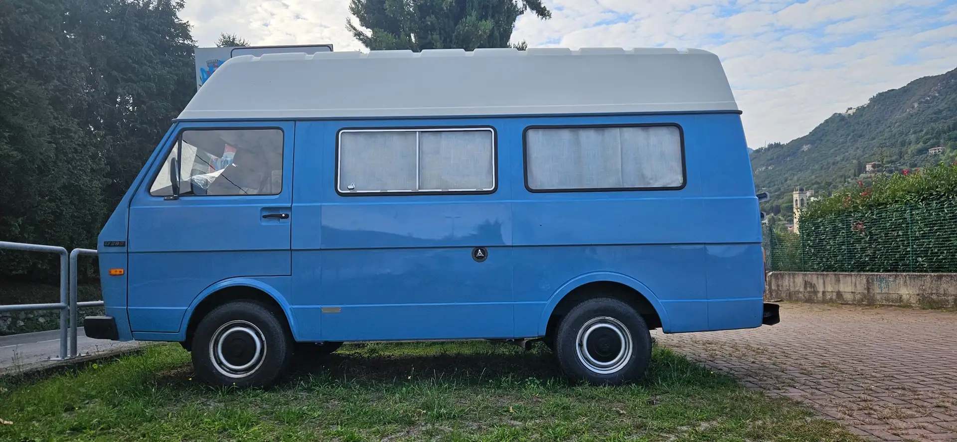 Volkswagen LT 28D Albastru - 1