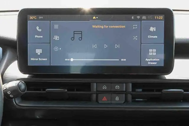 Jeep Avenger view 14