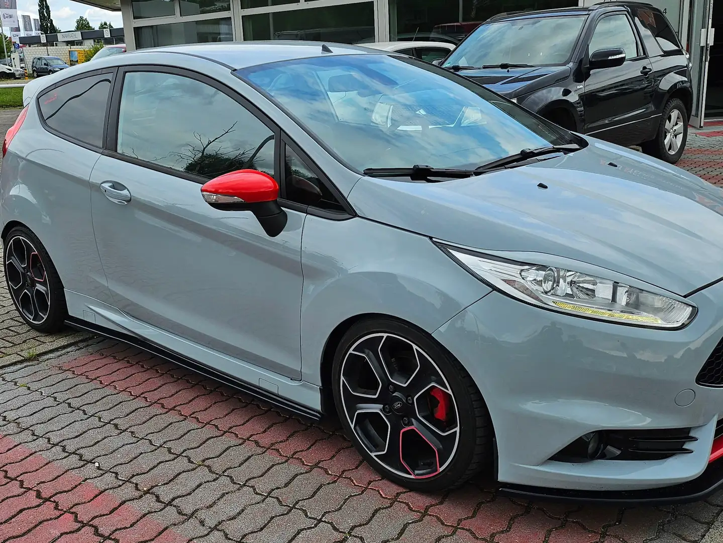Ford Fiesta ST200 - 1